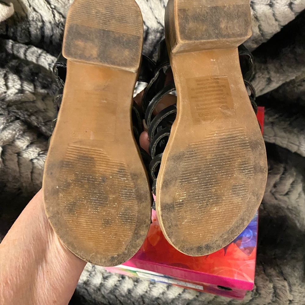 Belladia Girls Sandals Size 12 good condition - Picture 5 of 6